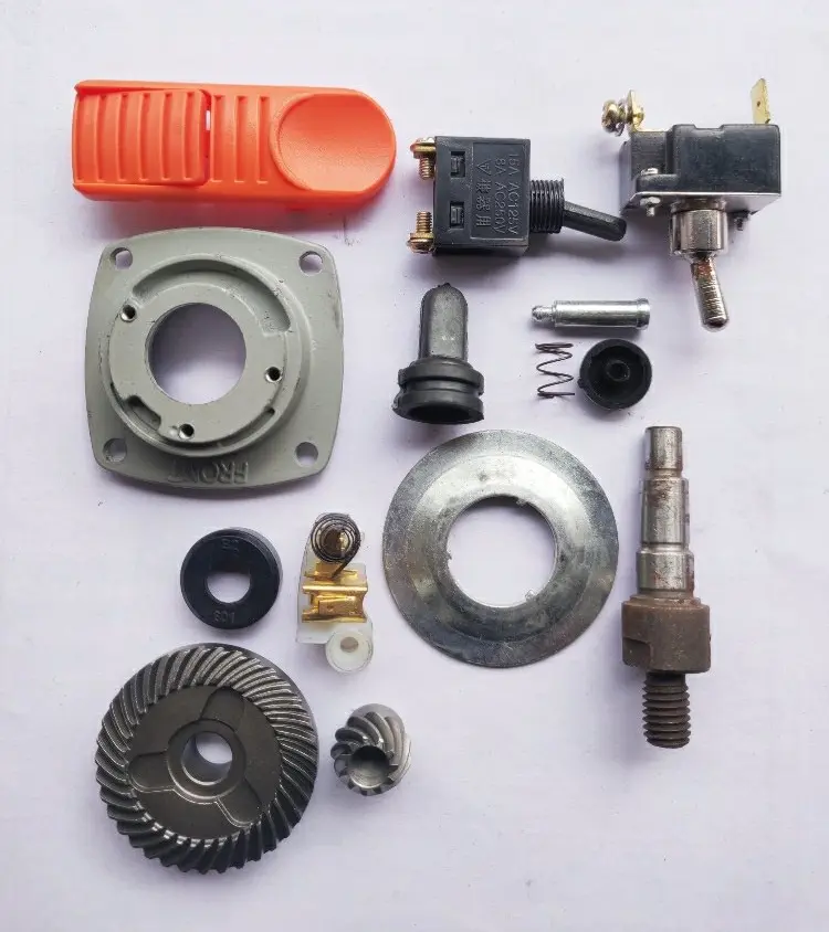 The main components of an electric angle grinder 